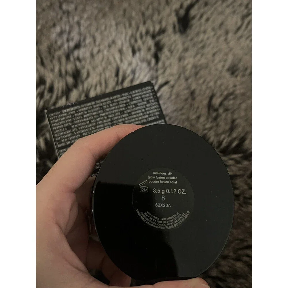 Giorgio Armani Luminous Silk Glow Fusion Powder 3.5G Shade 8